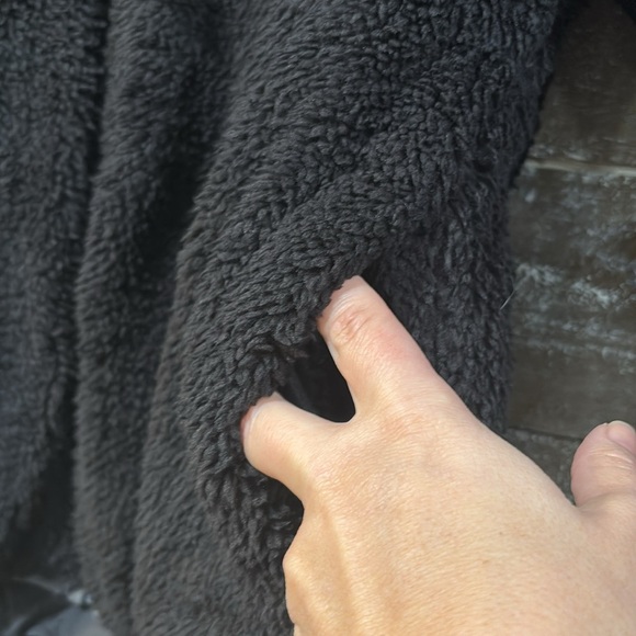 BOYS DEER HARBOR REVERSIBLE HOODED JACKET size 7/8 - Picture 10 of 11